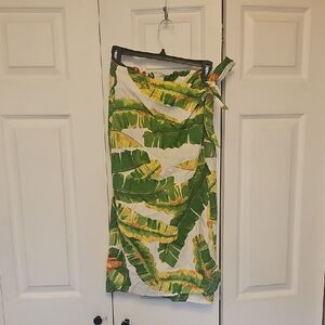 Cynthia Rowley Green and White Tropical Sarong